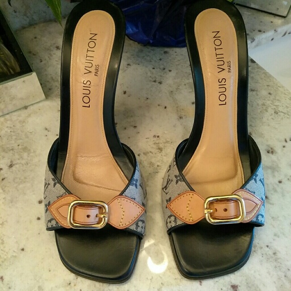 *** SOLD*** Louis Vuitton Mini Monogram Sandals - Picture 1 of 7